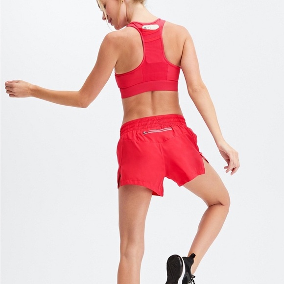 Fabletics Breathe Mid-Rise Shorts Size XS - Picture 5 of 11